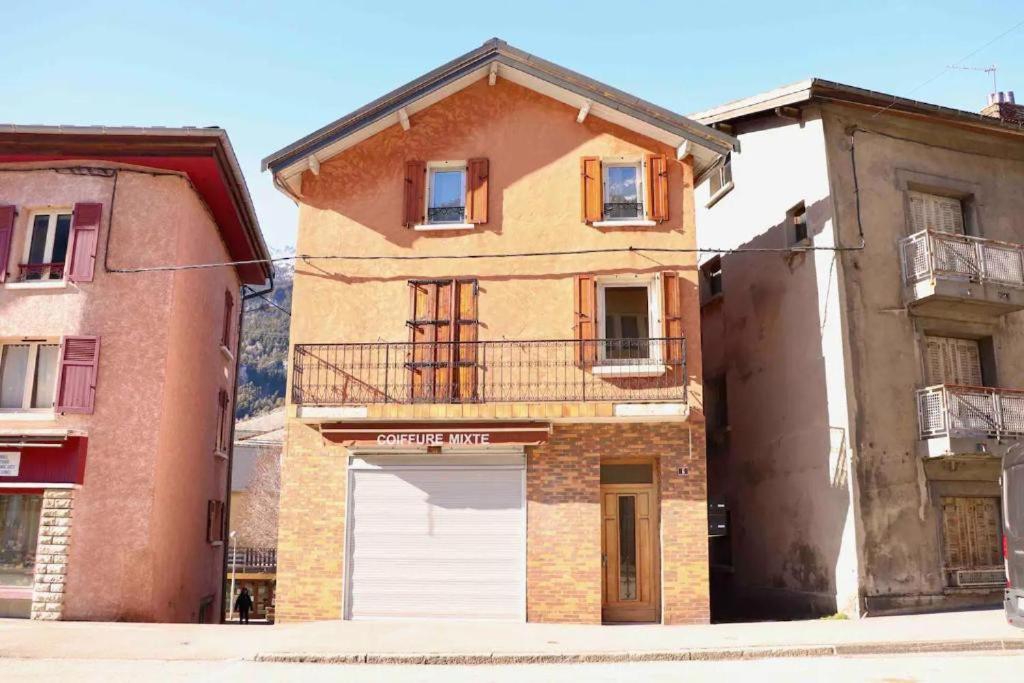 Au Petit Sommet 1 - Appartement Centre Ville 30M2 Modane Extérieur photo